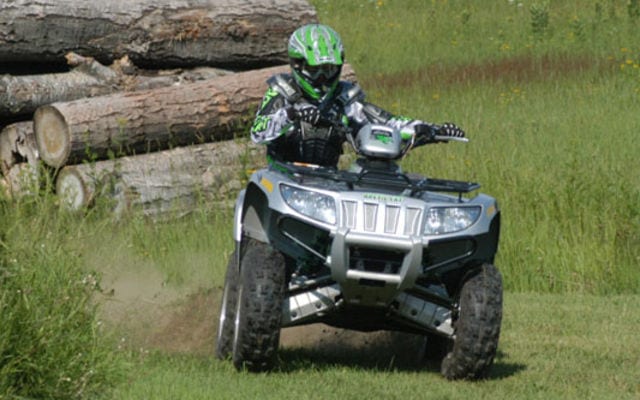 2008 Arctic Cat Thundercat 950 Essai