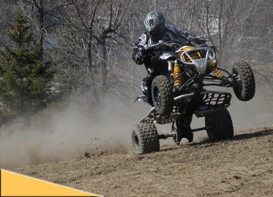 Comparaison du Can-Am450X MX vs KTM 450 SX 2009
