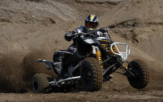 2010 Can-Am DS 450 EFI X MX Essai