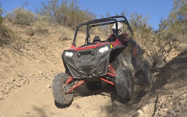 Polaris RZR XP 900 2011 Essai