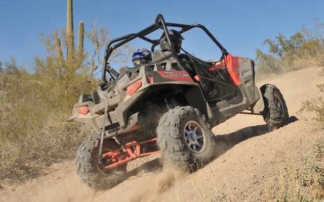 Polaris RZR XP 900 2011 Essai