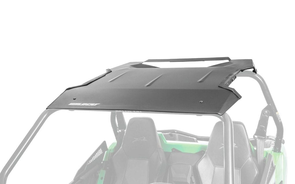 Une nouvelle toiture en aluminium d’Arctic Cat ajoute une protection contre le soleil à tous les modèles Wildcat Sport et Trail.