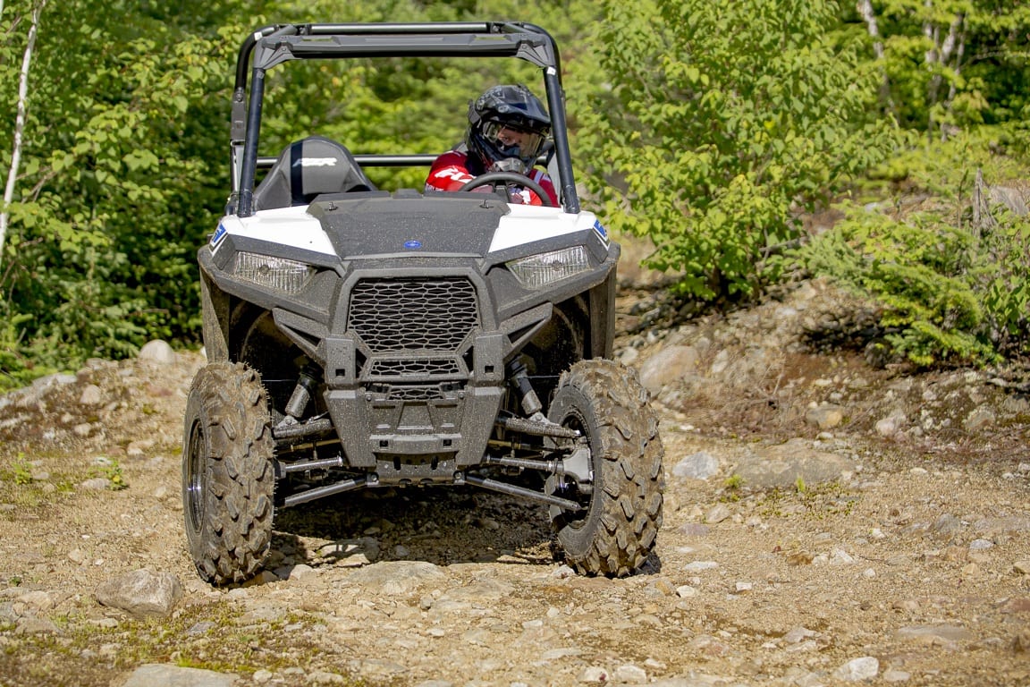 Lâcher son fou en Polaris RZR 900 Trail