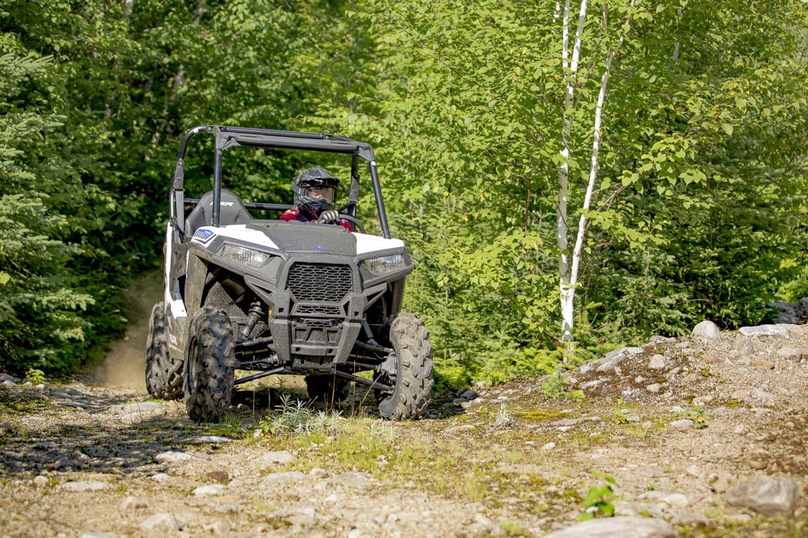 Lâcher son fou en Polaris RZR 900 Trail