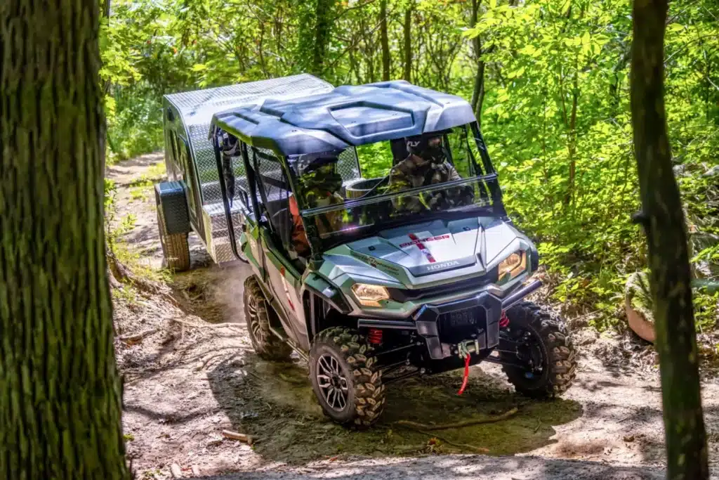 Honda Pioneer 1000-3 et 1000-5 2025